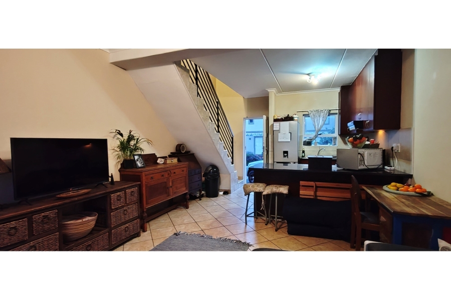 2 Bedroom Property for Sale in Costa Da Gama Western Cape